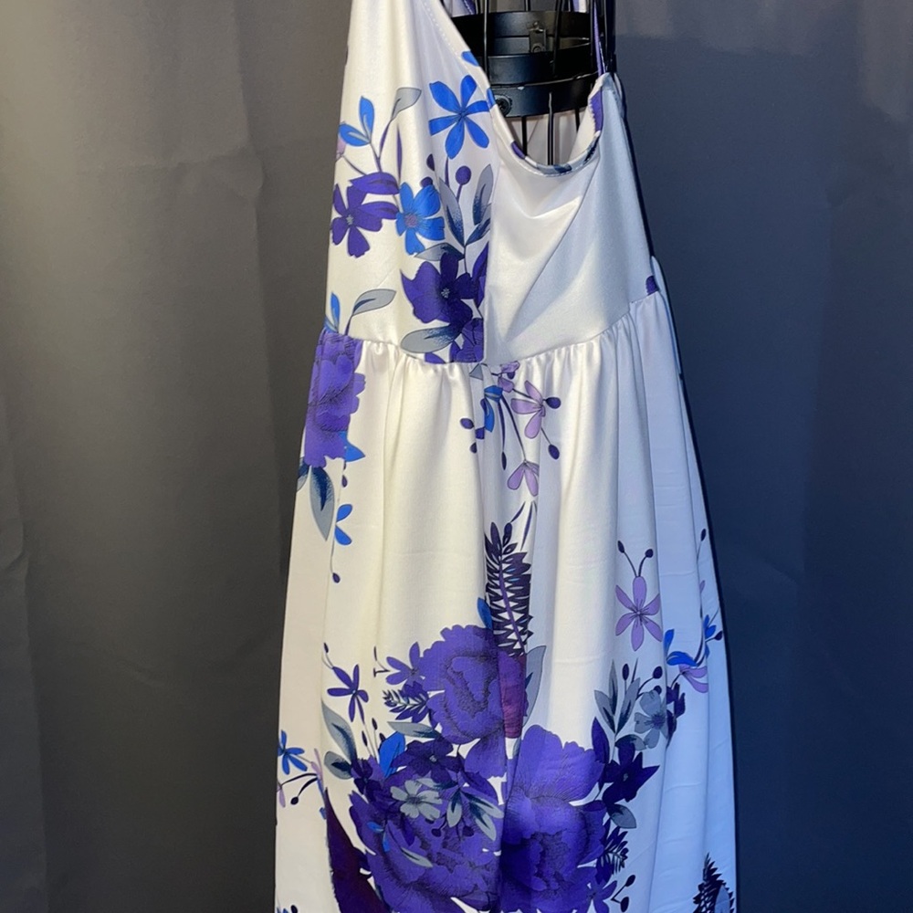 NWOT. Woman’s spaghetti strap dress. size 1XL. - Picture 4 of 6